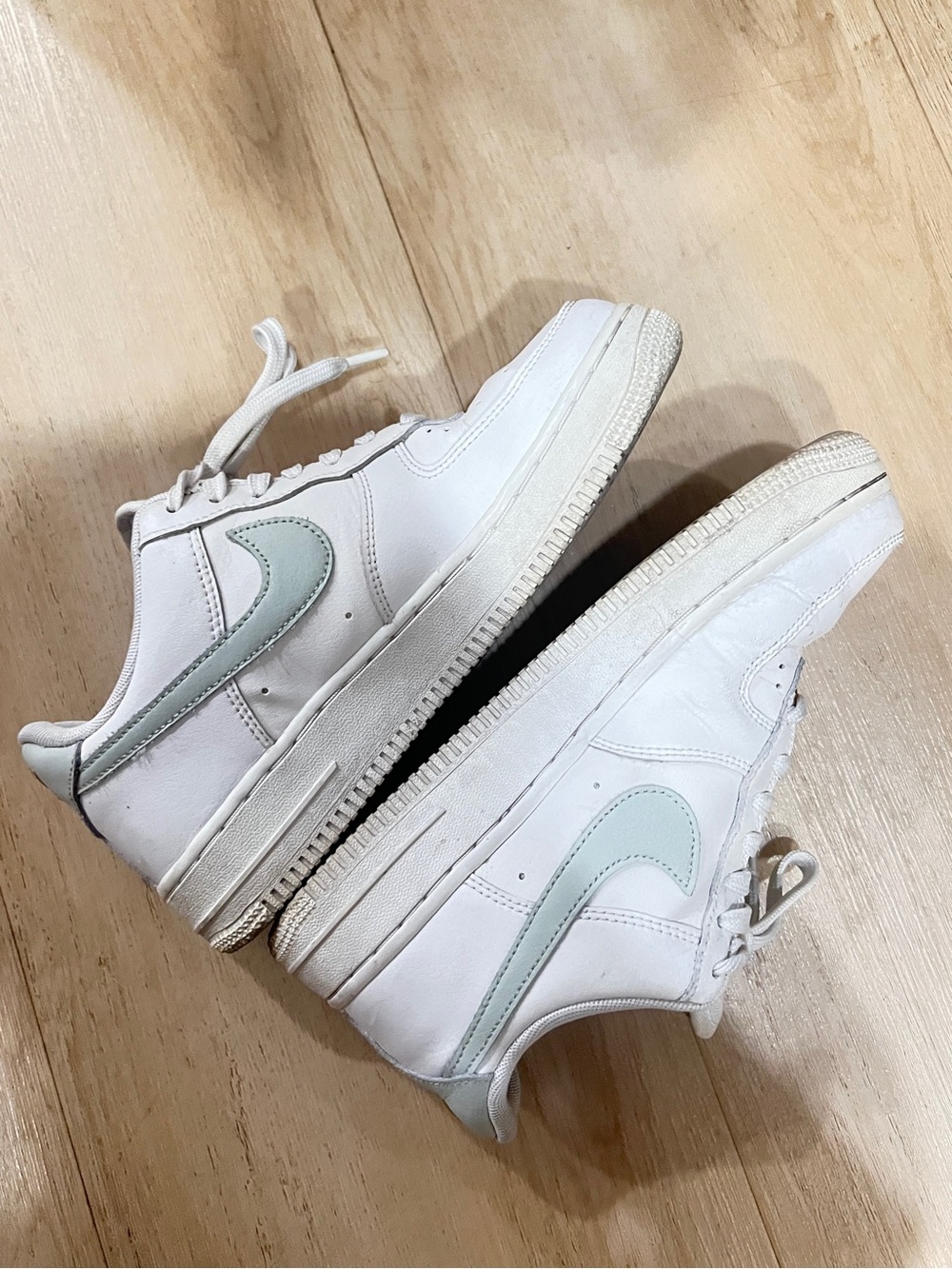 Nike Air Force 1 Low White Gray Gold CZ0270-106 Women’s Size 6.5